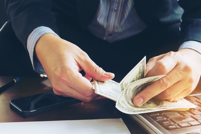 Investasi Halal: A Pathway to Ethical Wealth Growth Investasi Halal: A Pathway to Ethical Wealth Growth