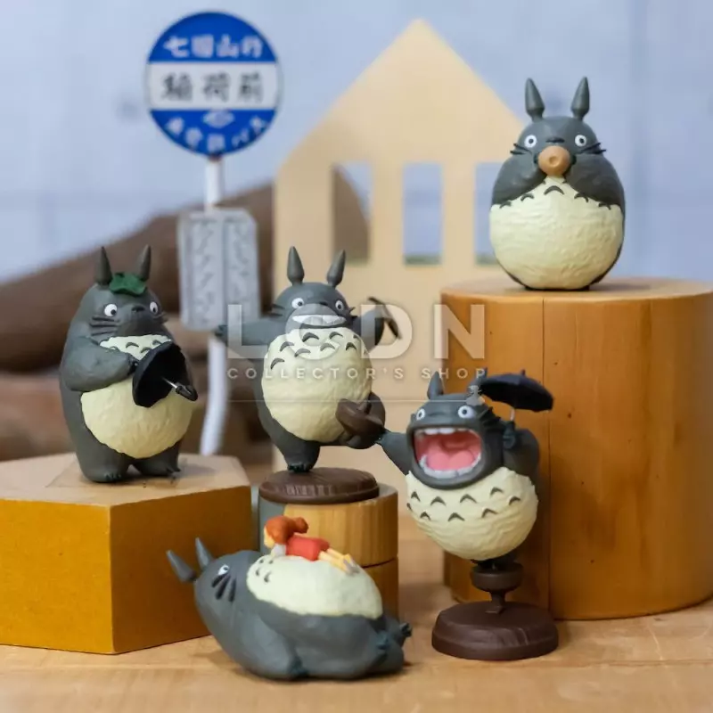 Studio Ghibli Mon Voisin Totoro Boite de 6 Figurines Collection 02 Totoro  (Boite Mystère) 5cm