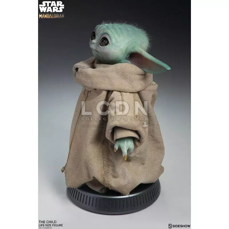 Star Wars The Mandalorian Statue 1/1 The Child (Grogu) 42 cm