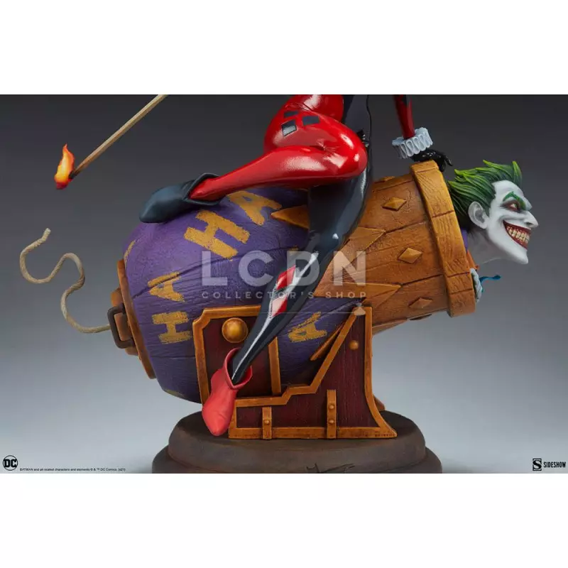 DC Comics Statue Diorama Harley Quinn et Le Joker 35cm