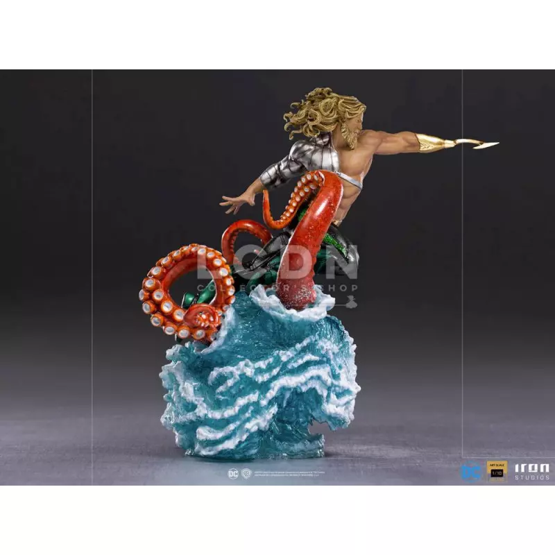DC Comics Statue 1/10 Deluxe Art Scale Aquaman 26cm