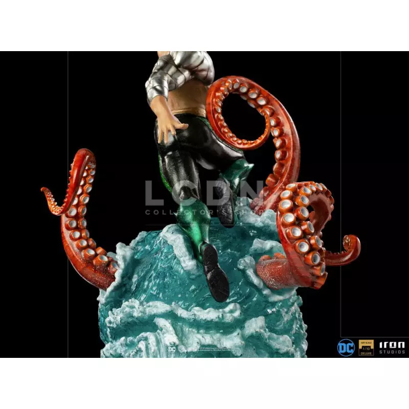 DC Comics Statue 1/10 Deluxe Art Scale Aquaman 26cm