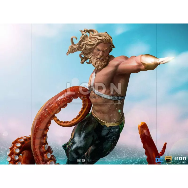 DC Comics Statue 1/10 Deluxe Art Scale Aquaman 26cm