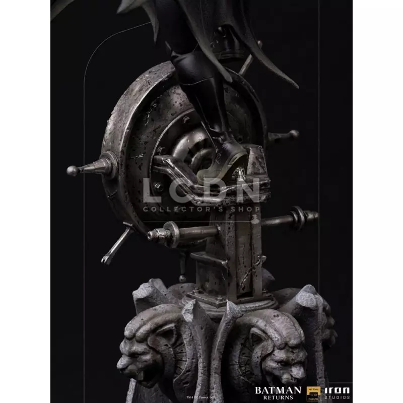 DC Comics Batman Returns Statue 1/10  Deluxe Art Scale Batman 34 cm