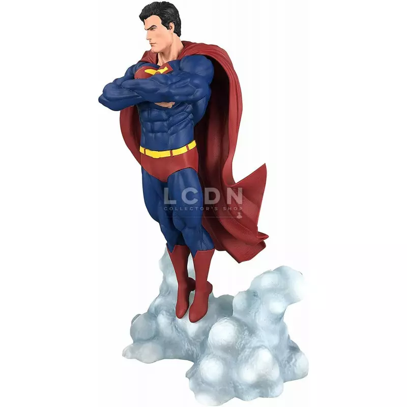 DC Comic Gallery PVC Statue Superman Ascendant 25 cm