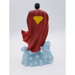 DC Comic Gallery PVC Statue Superman Ascendant 25 cm