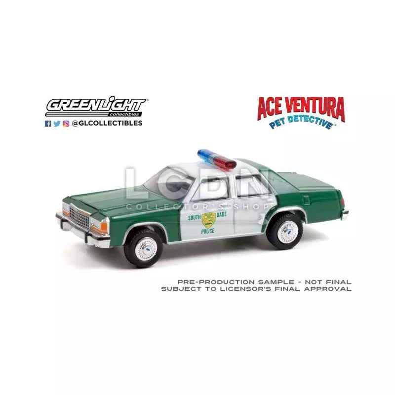 Hollywood Series 33 Set of 6 Cars (Beverly Hills 90210, Ventura, Wick, Drive...) 44930 1/64
