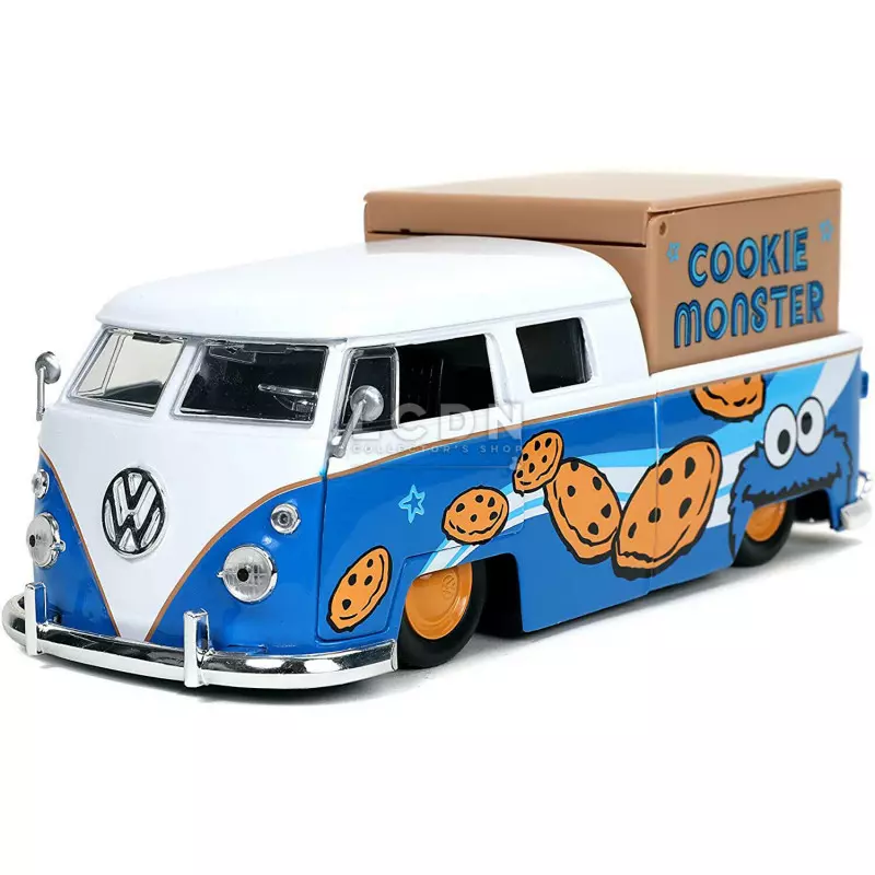 Sesame Street Replica Cookie Monster with 1962 Volkswagen Bus with sounds diecast1/24