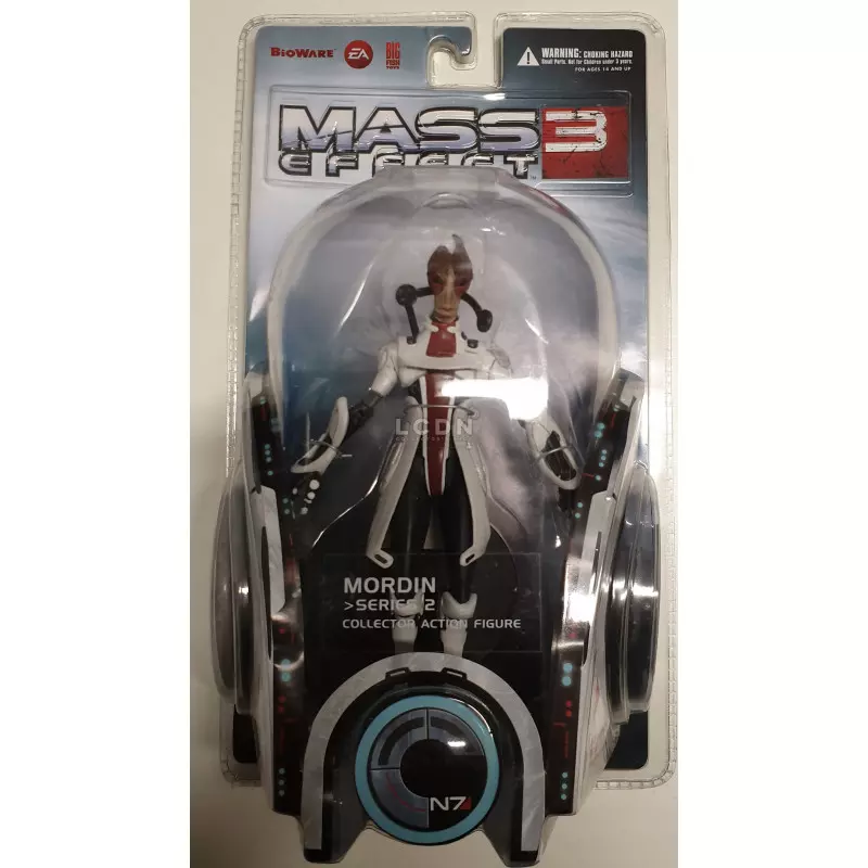 Figurines neuves en boite scellée. Boites légèrement griffées.