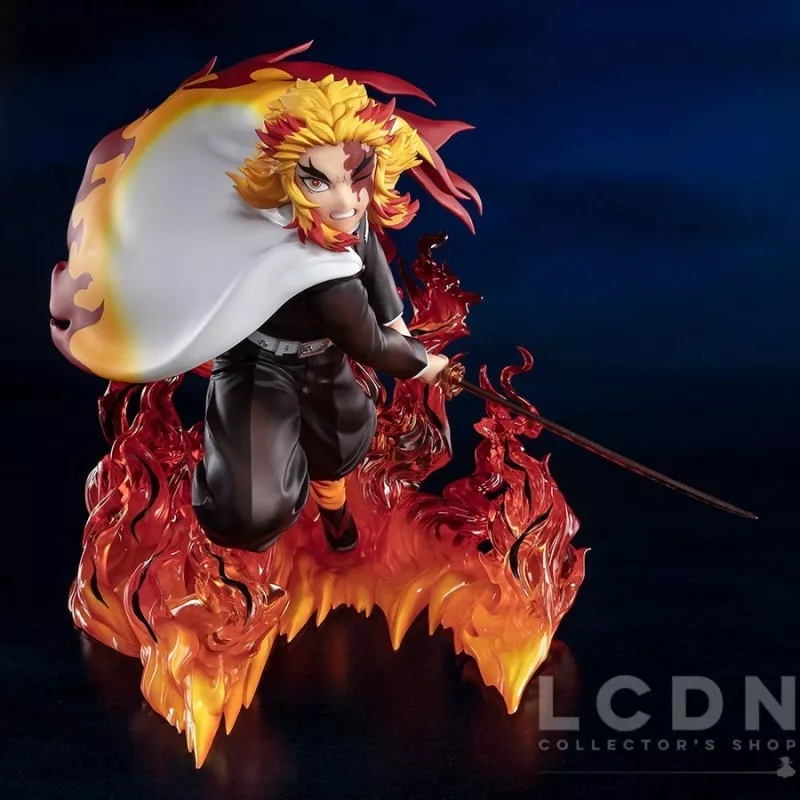 Demon Slayer Kimetsu no Yaiba Figuarts ZERO Statue Kyojuro Rengoku Flame Hashira 15cm