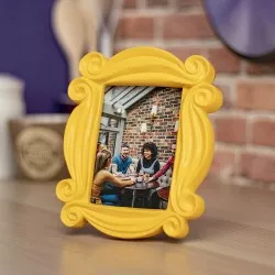 Friends Cadre Photo avec Judas à Poser ou à Fixer au Mur 18x16x2cm