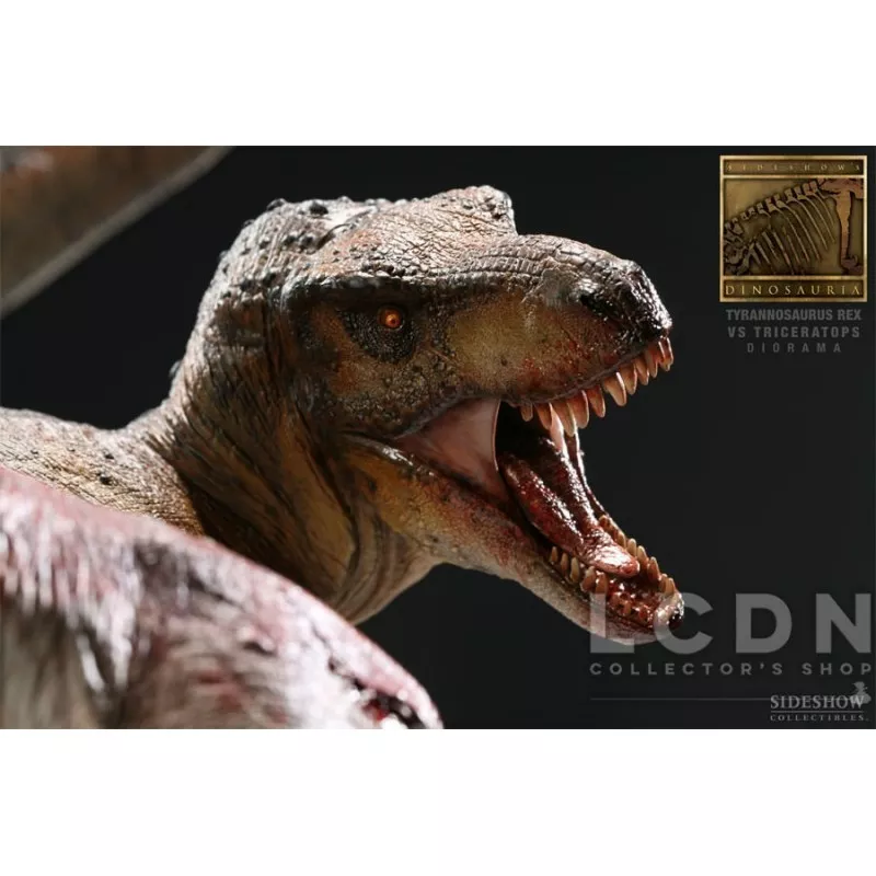 Dinosauria Statue Tyrannosaurus Rex VS Triceratops 30cm (New)