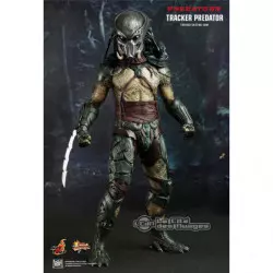 Hot Toys MMS147 Predators Tracker Predator with Hound 1/6th Collectible Figure 35cm