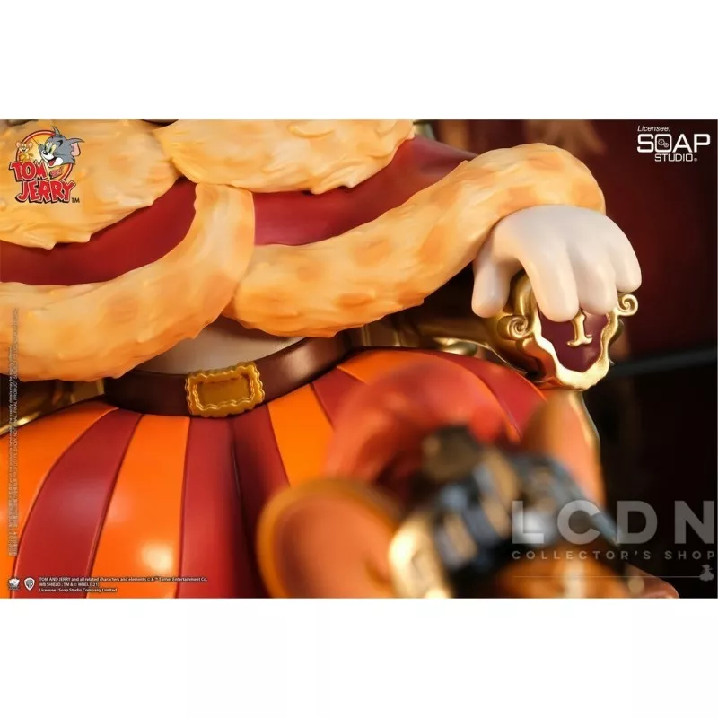 Tom &amp; Jerry Statue Royal Court Tom 31cm