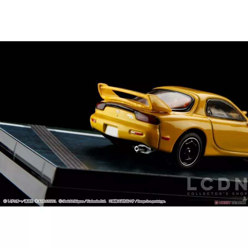 Initial D Project D Mazda RX-7 FD3S Keisuke Takahashi Diorama Set 1/64
