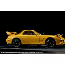 Initial D Project D Mazda RX-7 FD3S Keisuke Takahashi Diorama Set 1/64