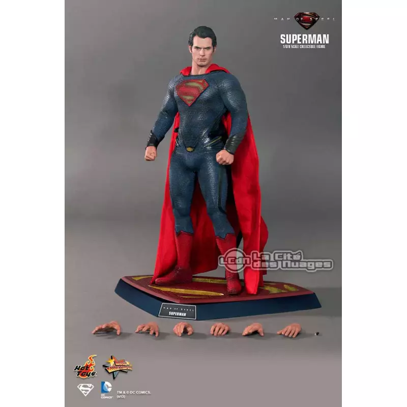 Hot Toys MMS200 Superman Man Of Steel Superman Kal-El Henry Cavill 1/6 Collectible Figure 31cm (Displayed)