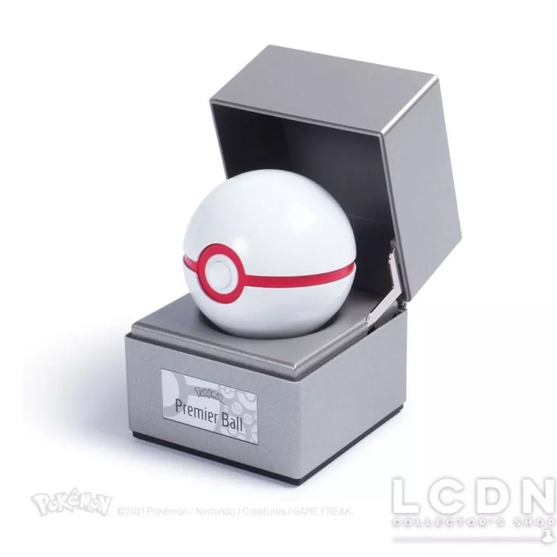 Pokémon 1/1 Diecast Replica Premier Ball