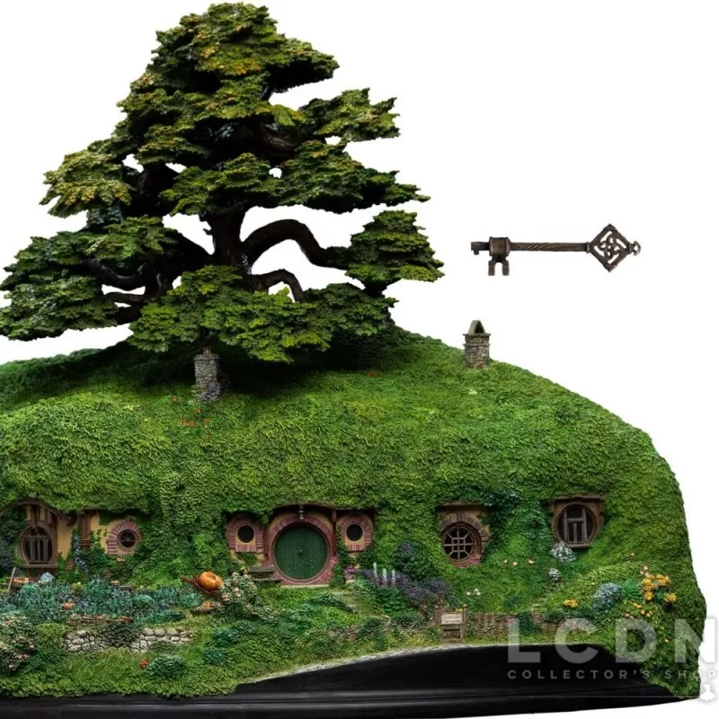 Le Seigneur des Anneaux (The Lord of the Rings) Statue Bag End on the Hill Limited Edition 58cm