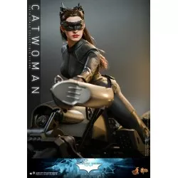 Hot Toys MMS627 The Dark Knight Trilogy Collectible Action Figurine 1/6 Catwoman 29cm