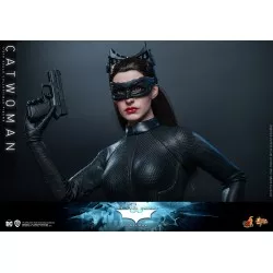 Hot Toys MMS627 The Dark Knight Trilogy Collectible Action Figurine 1/6 Catwoman 29cm