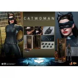 Hot Toys MMS627 The Dark Knight Trilogy Collectible Action Figurine 1/6 Catwoman 29cm