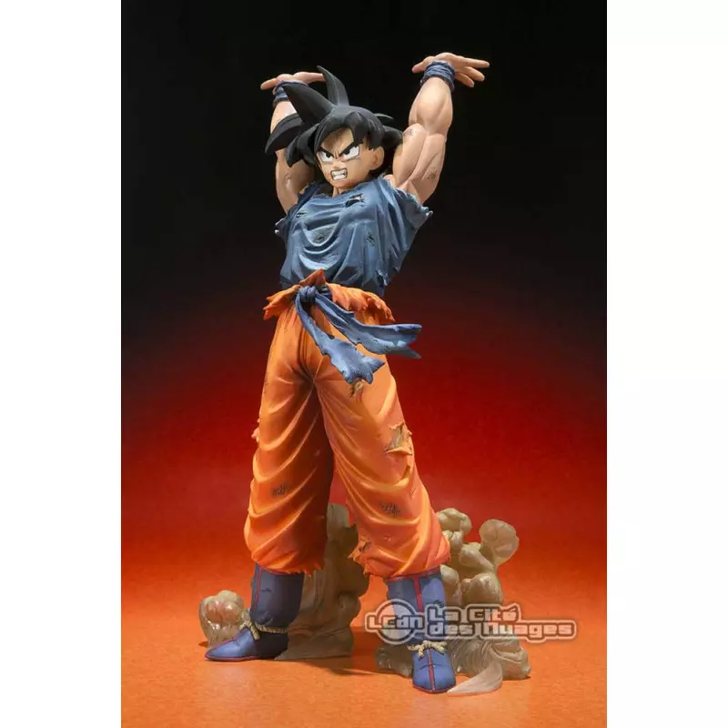 Figuarts Zero Dragon Ball Z Son Goku Spirit Bomb Ver. PVC Statue 15cm (boite scellée)