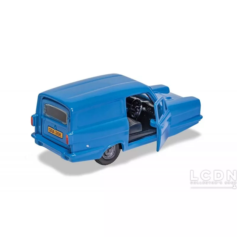 Mr Bean Reliant Regal 30 years of Mr Bean 1 32