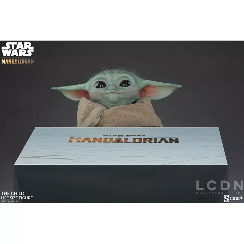 Star Wars The Mandalorian Statue 1/1 The Child (Grogu) 42 cm