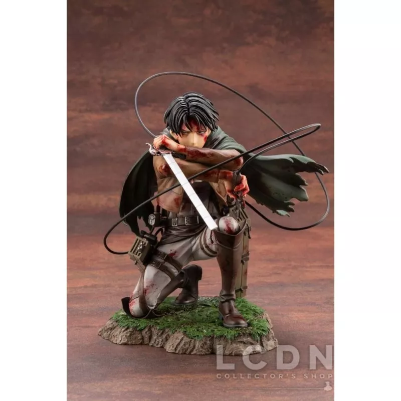 Figurine Livaï sur un rocher - District SNK