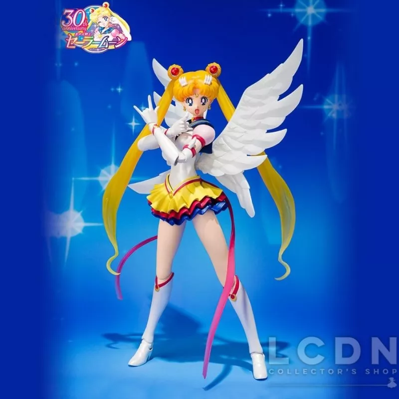Pretty Guardian Sailor Moon Sailor Stars S.H. Figuarts Action Figurine Eternal Sailor Moon 13cm