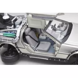 Back to the Future Part II DeLorean Time Machine 1/18