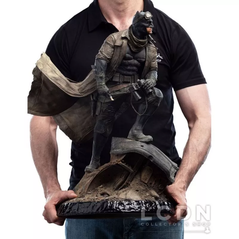 Zack Snyder&#039;s Justice League Statue 1/4 Batman Knightmare 59cm