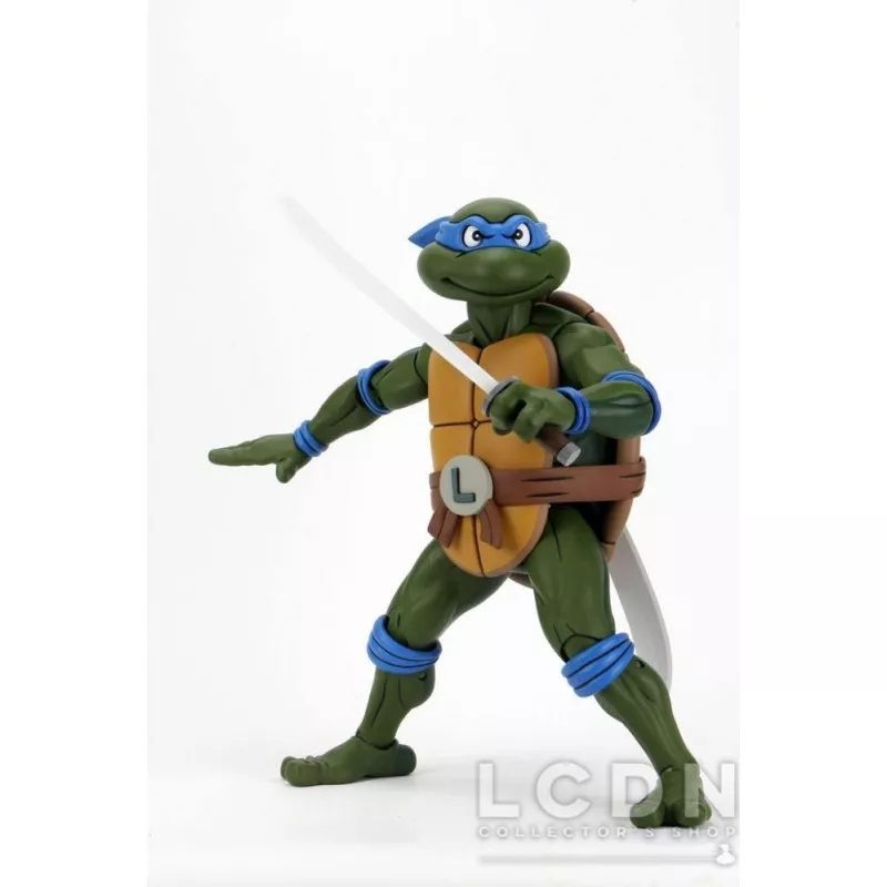 Life size leonardo ninja turtle top