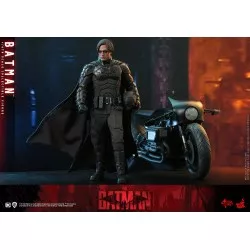 Hot Toys MMS638 The Batman Collectible Action Figure 1/6 Batman 31cm