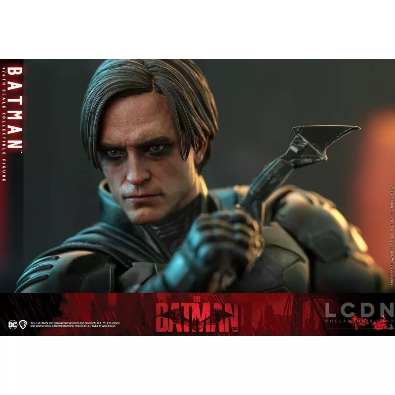 Hot Toys MMS638 The Batman Collectible Action Figure 1/6 Batman 31cm