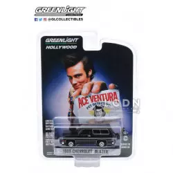 Greenlight Hollywood Ace Ventura, détective chiens et chats (Ace Ventura: Pet Detective) 1989 Chevrolet Blazer 44880 1/64