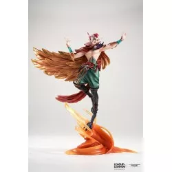 League of Legends Statue...