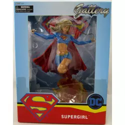 DC Comic Gallery PVC Statue Supergirl 25 cm