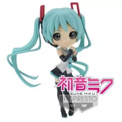 Hatsune Miku Statue Q...