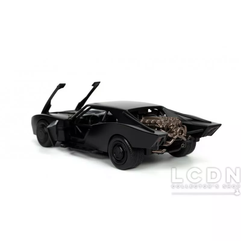 The Batman Batmobile &amp; Batman Figure DC Comics 1/24