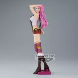 One Piece Figurine Glitter...