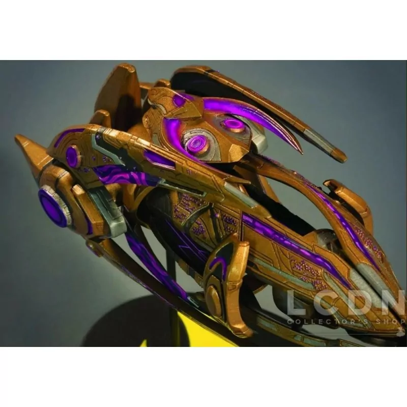 StarCraft Replica Protoss Carrier Ship Limited Edition Purple 18cm