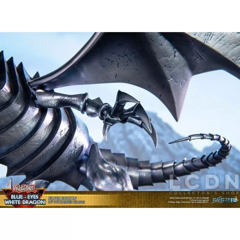 Yu-Gi-Oh! PVC Statue Blue-Eyes White Dragon Silver Edition 35 cm