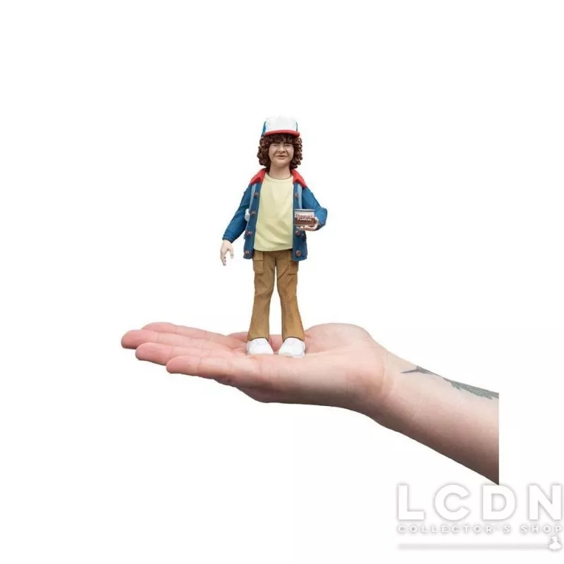 Dustin stranger things figure discount