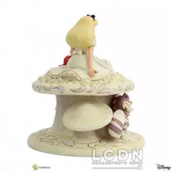 Disney Alice in Wonderland Statue White Woodland Alice 18 cm
