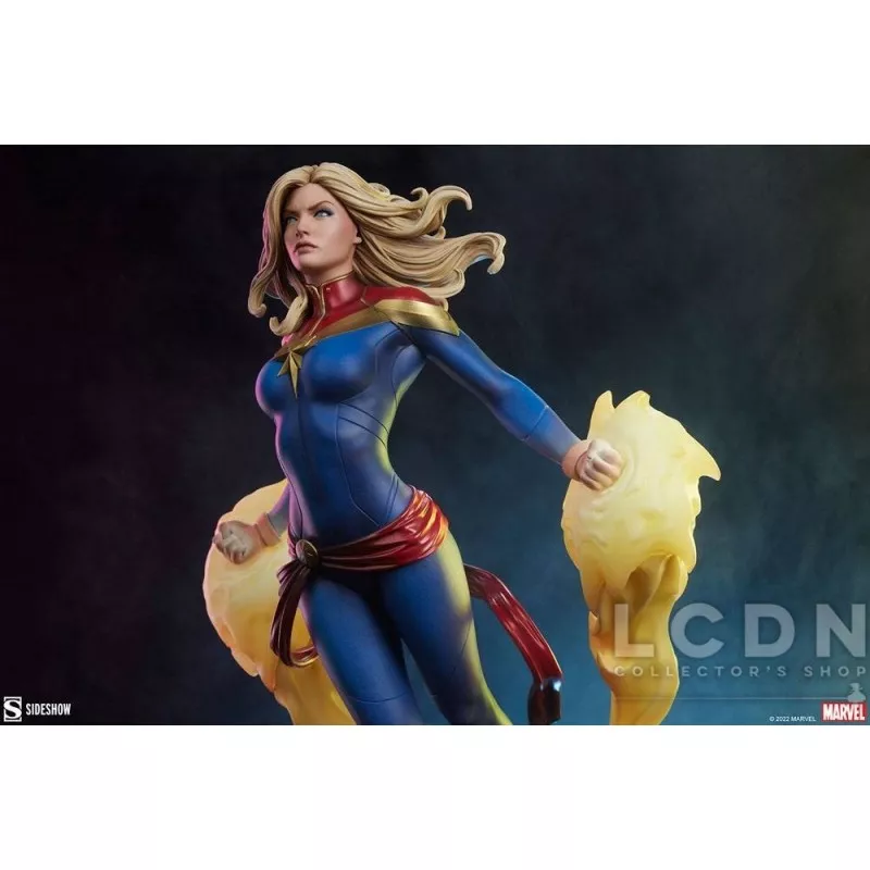 Marvel Statue Premium Format 1/4 Captain Marvel 60cm