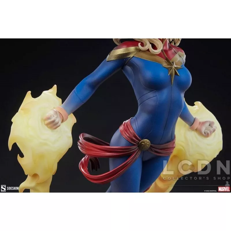Marvel Statue Premium Format 1/4 Captain Marvel 60cm