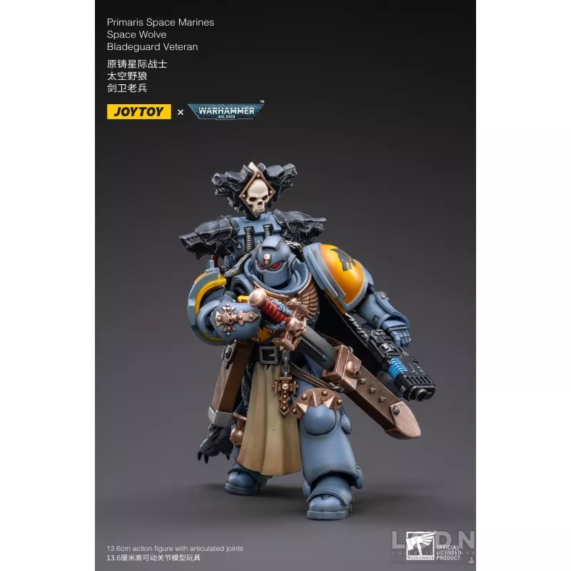 Warhammer 40k Action Figure 1/18 Primaris Space Marines Space Wolve Bladeguard Veteran Joytoy 14cm