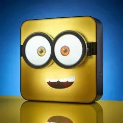 Minions Lampe 3D Lampe de bureau / Murale Visage de Bob 20cm